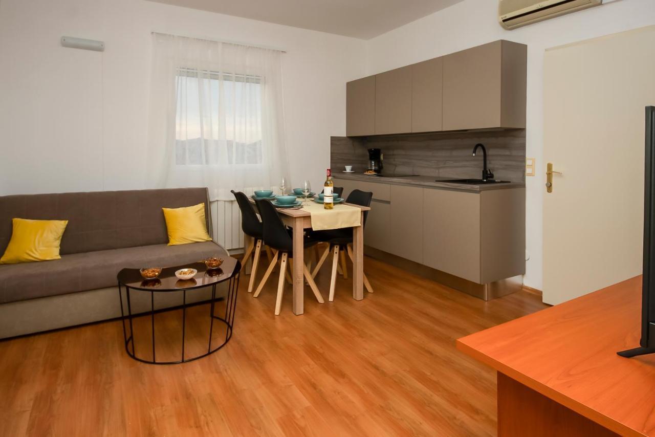 Apartments4you